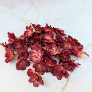 Dekor fejviràg apró bordó