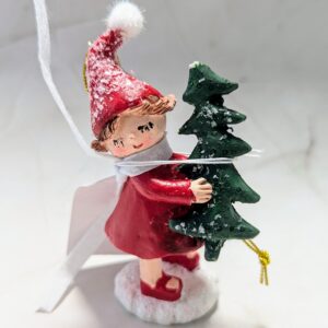 Kislány fenyővel 2