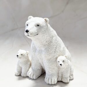 Jeges maci bocsokkal