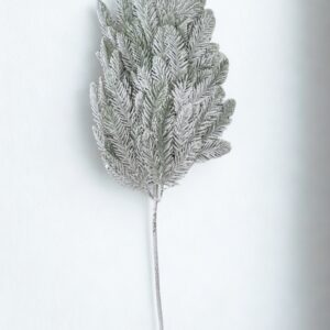 Mű nordmand fenyő nagy havas