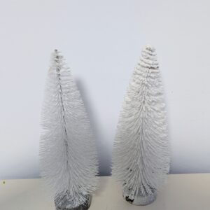 Nagyméretű fenyő 2db